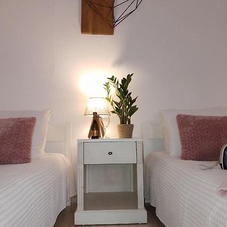 Town Apartment Mykonos Town Buitenkant foto